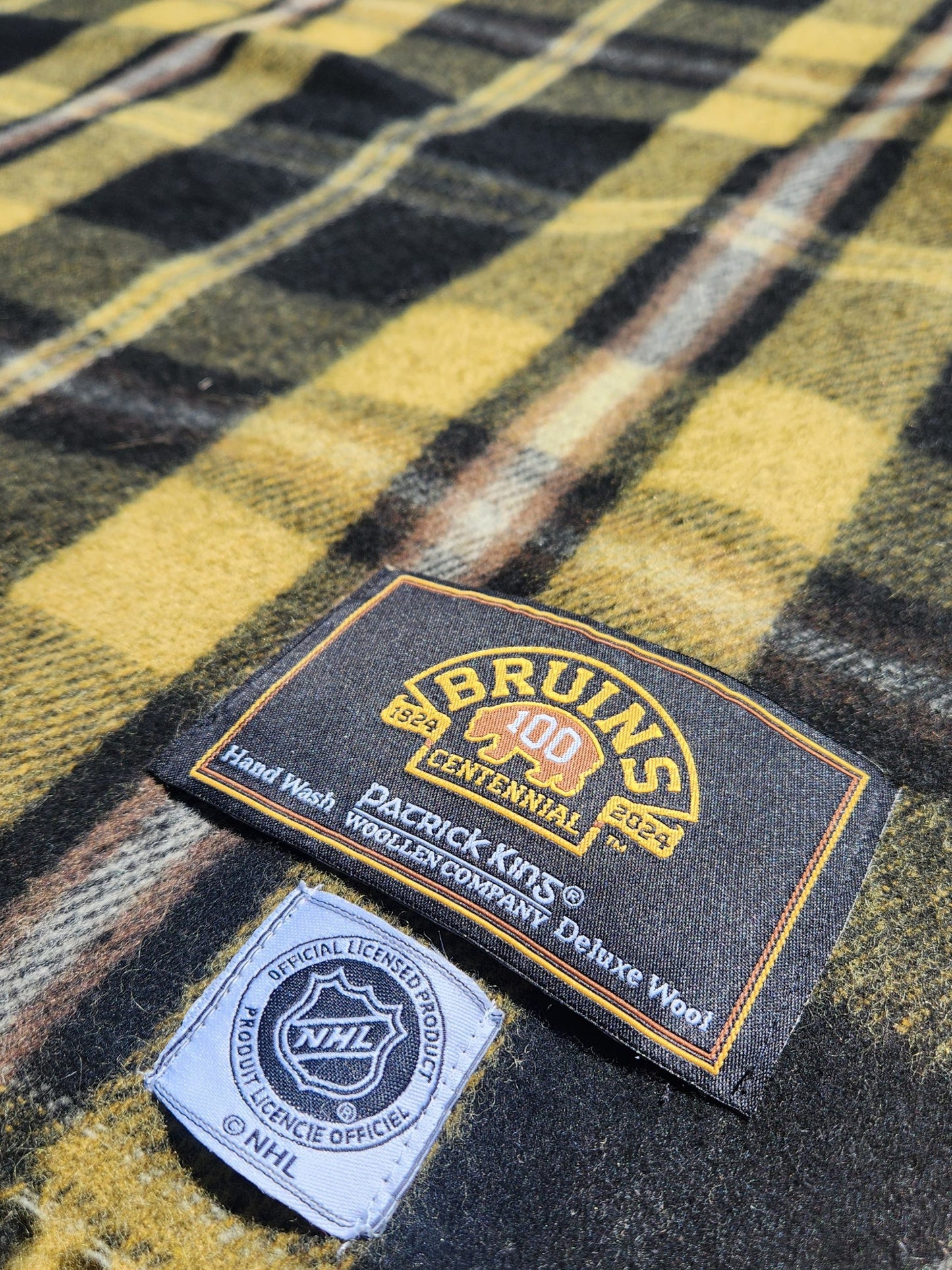 Boston Bruins 100 Collection Wool Blanket