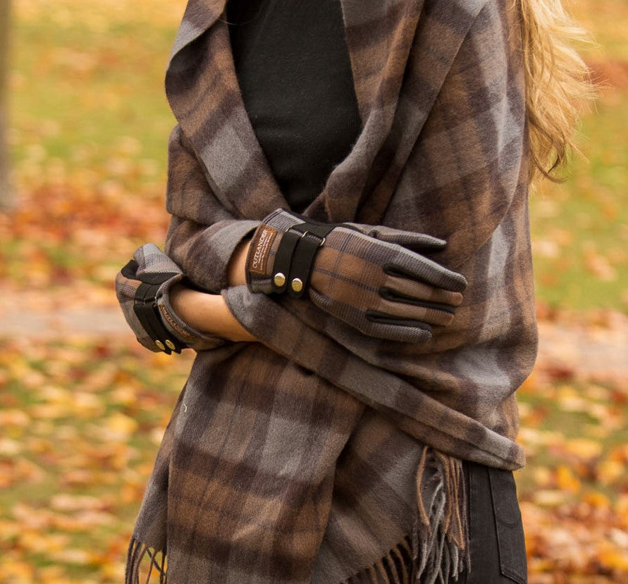 Outlander Ladies Gloves