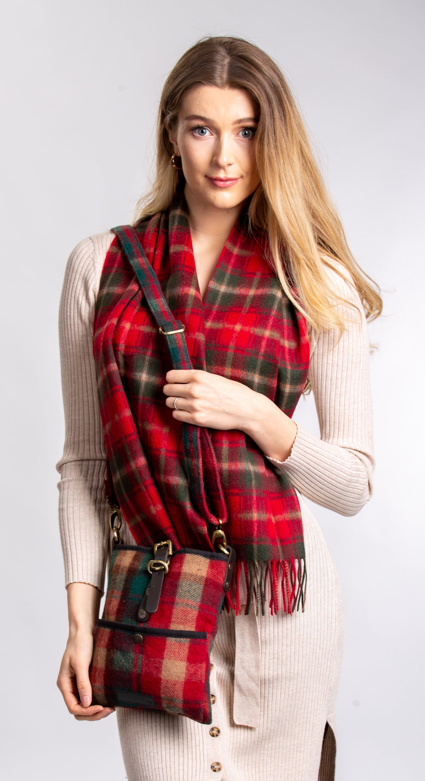 Dark Maple Lambswool Tartan Scarf