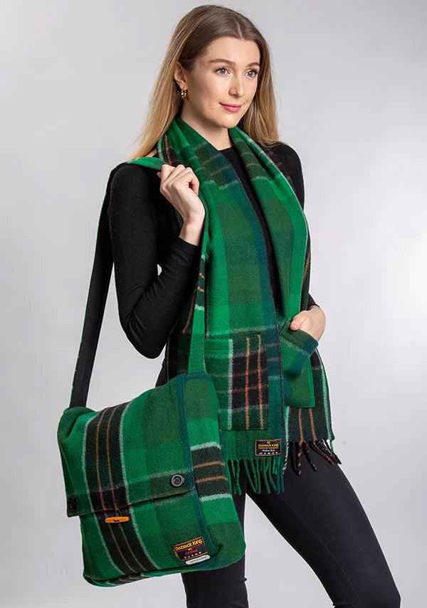 Spirit of Ireland Keri Messenger Bag