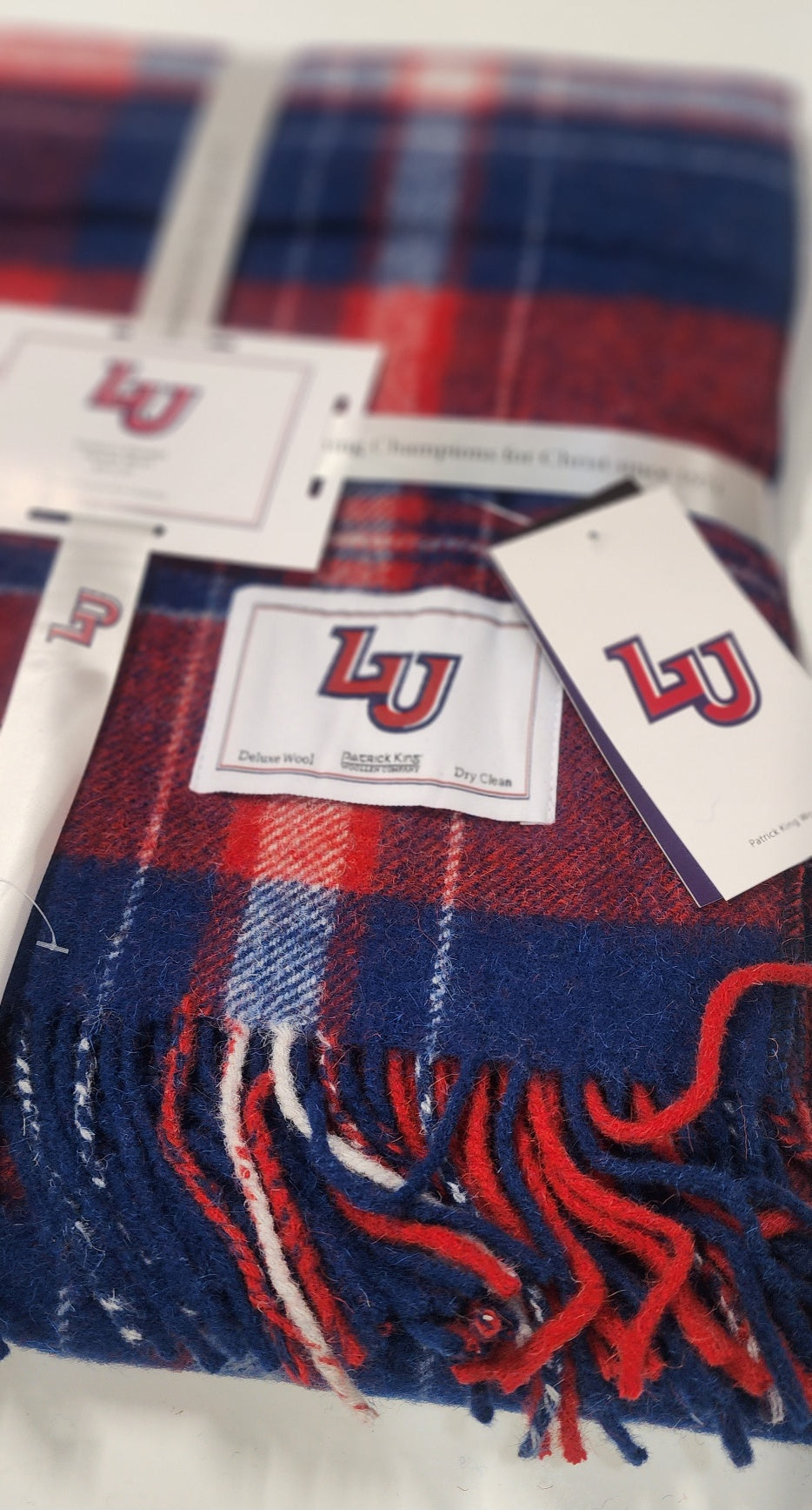 Liberty Tartan Wool Stadium Blanket