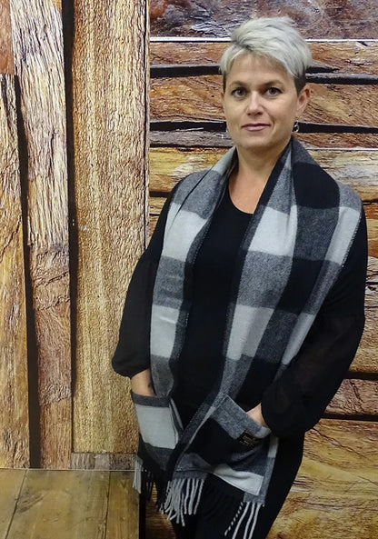 Northumberland Deluxe Pocket Scarf