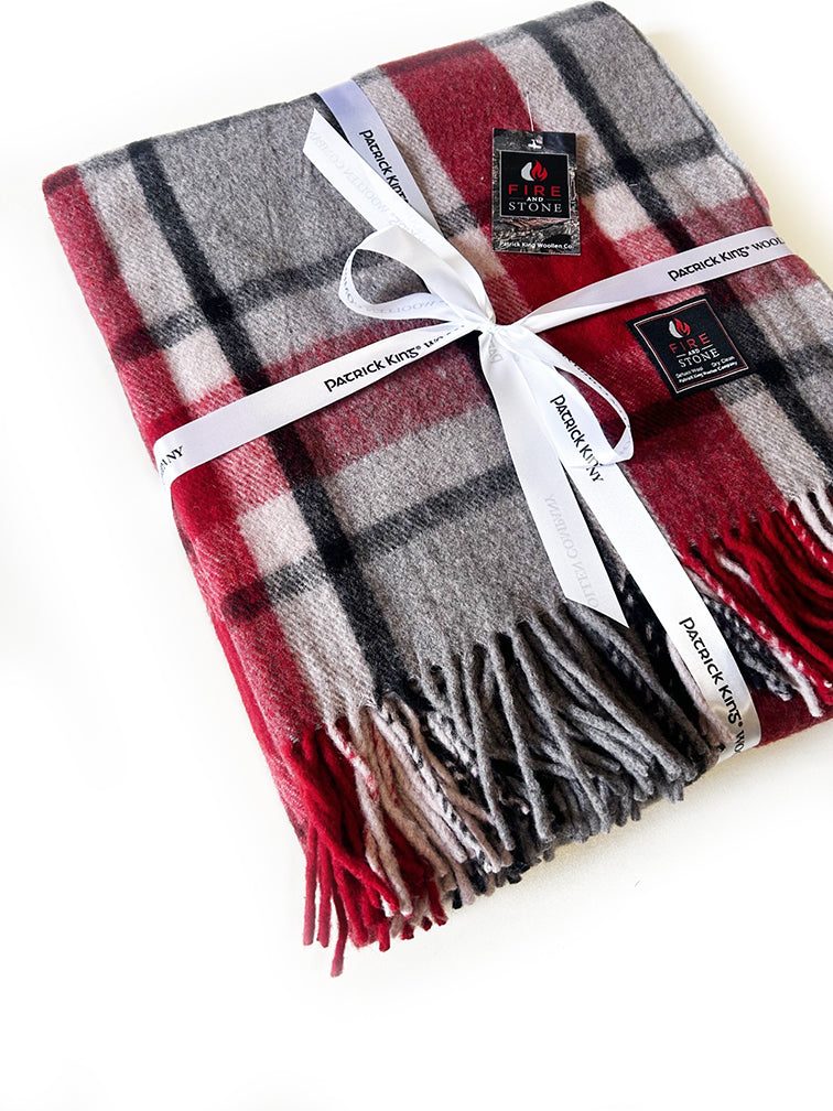 Fire & Stone Deluxe Wool Blanket