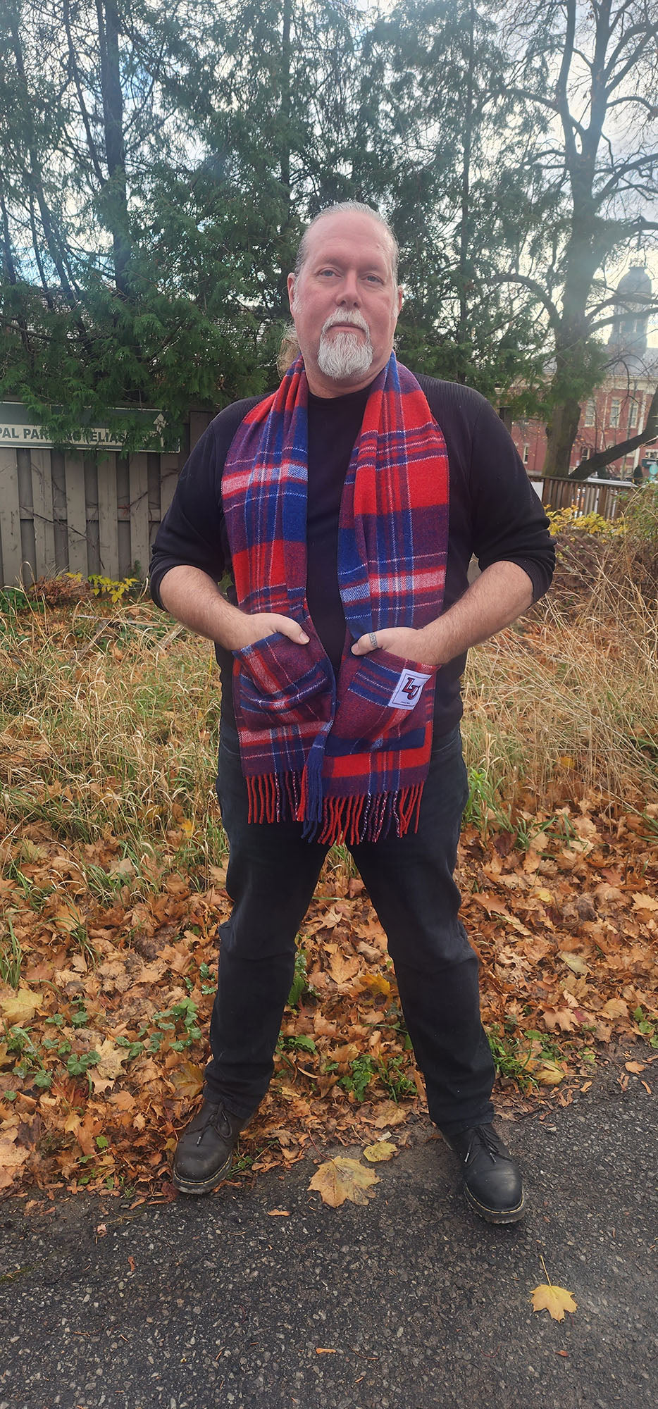 Liberty Tailgating Pocket Scarf