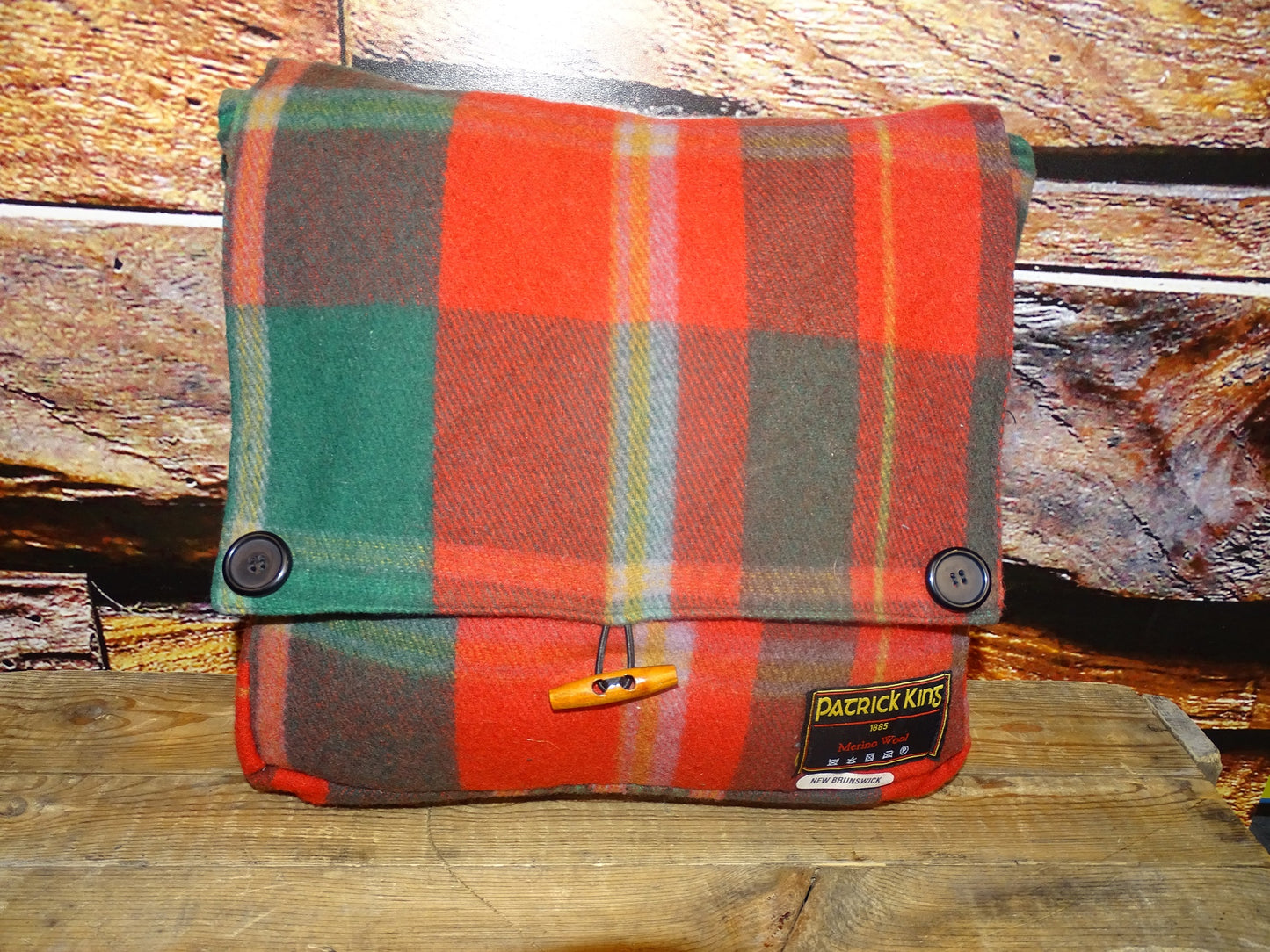 Keri Tartan Messenger Bag