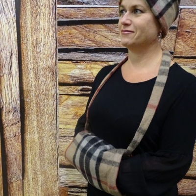 Thompson Camel Tartan Merino Wool Hand Muff